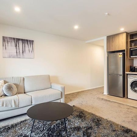 Stellar Central City Apartment - Hagley Park ไครสต์เชิร์ช ภายนอก รูปภาพ