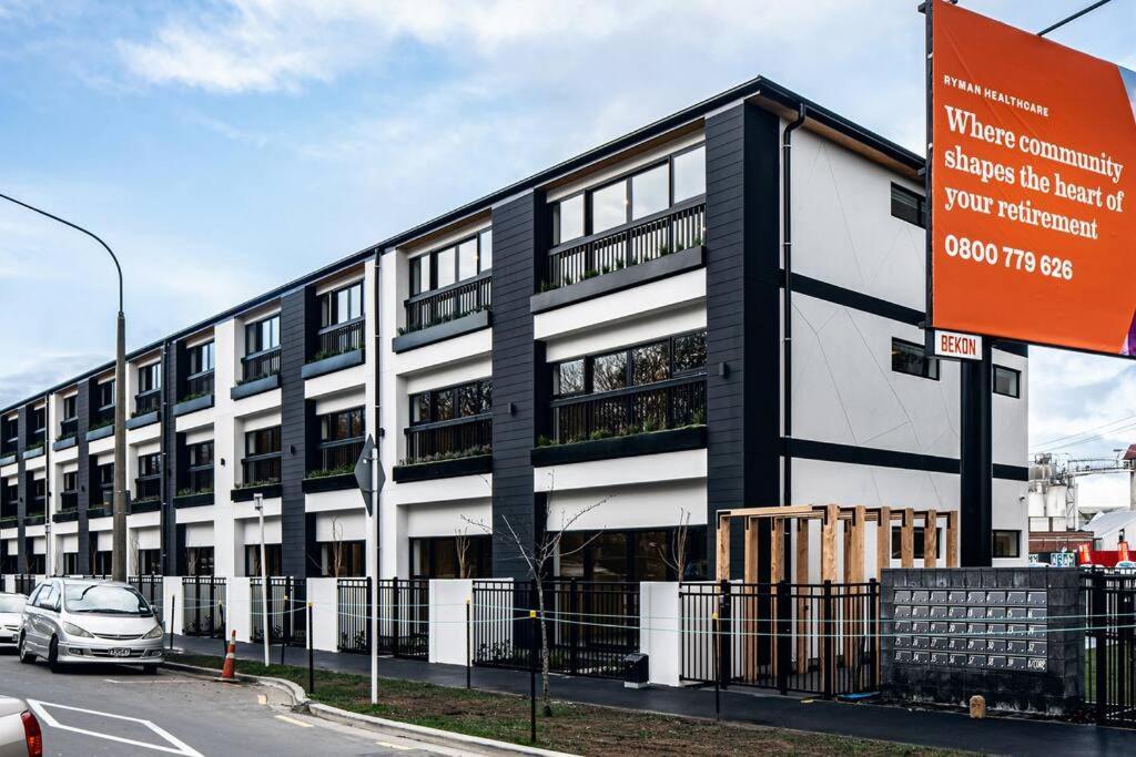 Stellar Central City Apartment - Hagley Park ไครสต์เชิร์ช ภายนอก รูปภาพ
